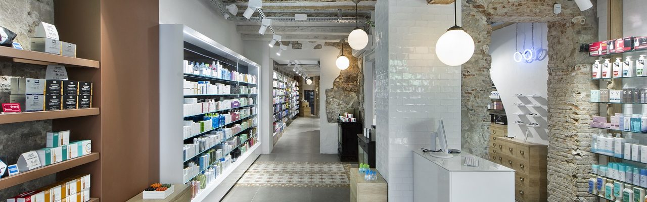 Interior Farmacia Alomar Born Barcelona