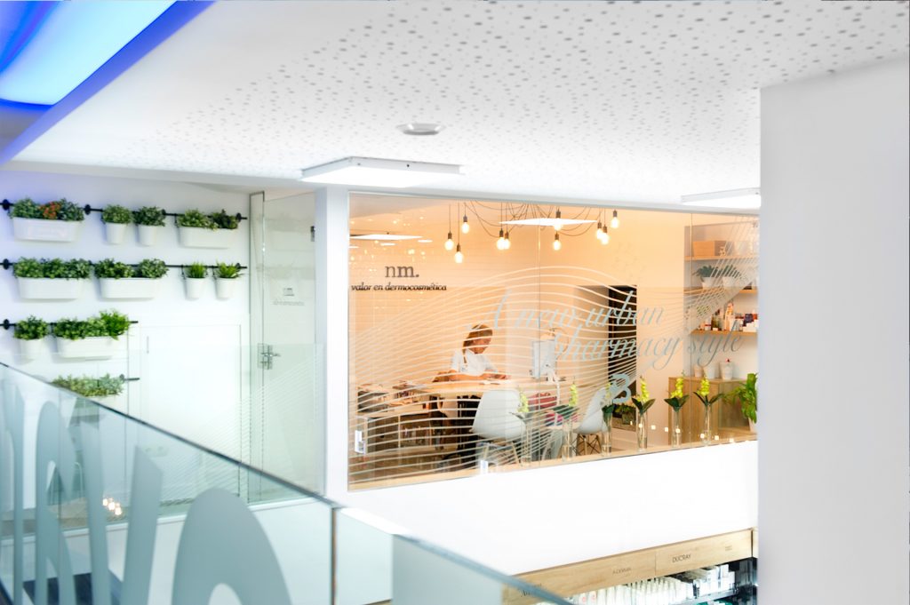 Farmacias con varias funciones