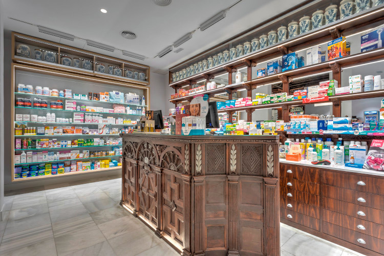 Farmacia Reina Madre Reforma