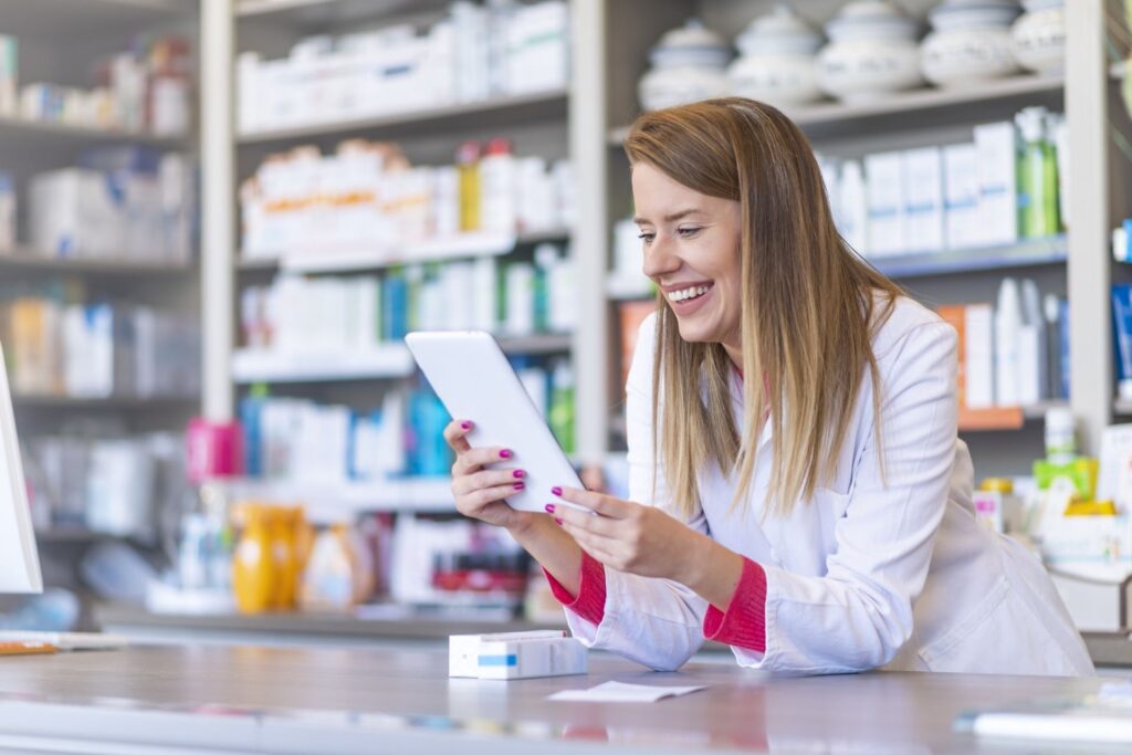 Uso de redes sociales en farmacia
