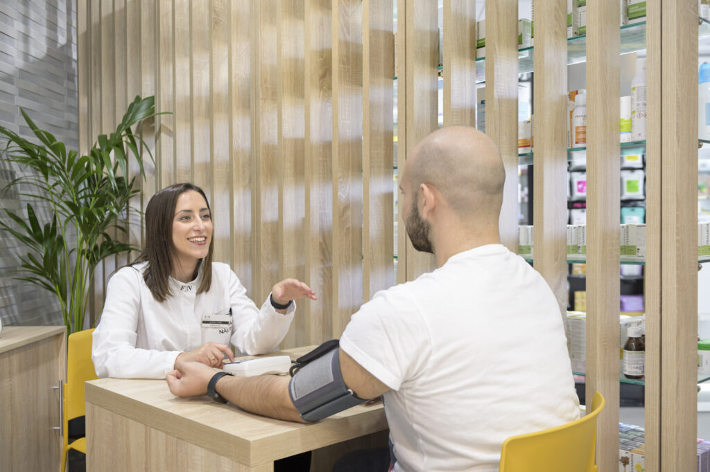 ¿Cómo mejorar la atención farmacéutica?