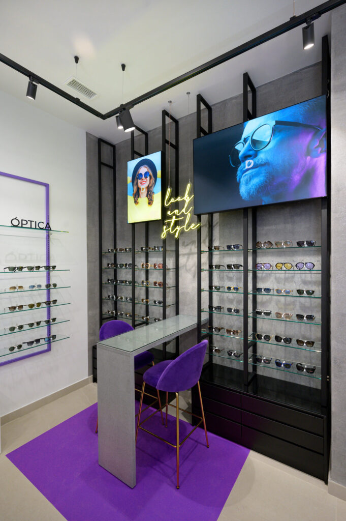 Farmacia Drago y la combinación de colores.