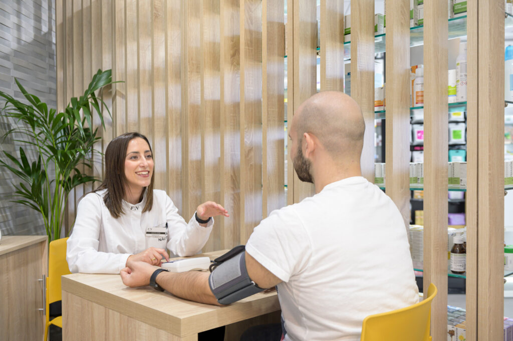 Servicios adicionales en farmacia.
