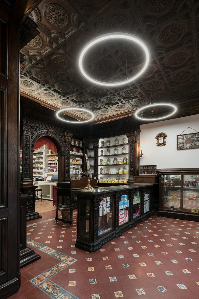 Farmacia Bescansa.